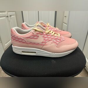 Nike Pink and White Sneakers